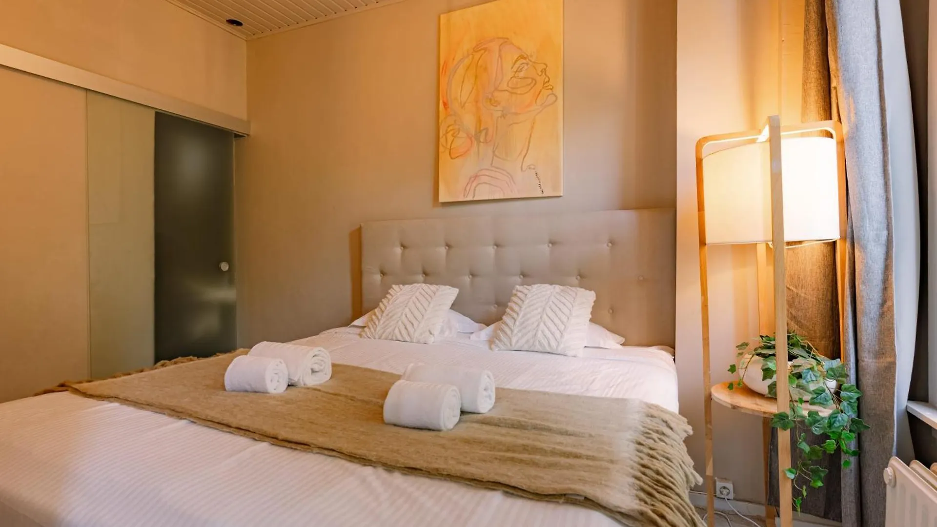 Huswell - Charming Apartment In The Heart Of Antwerp 0*,  Belgium